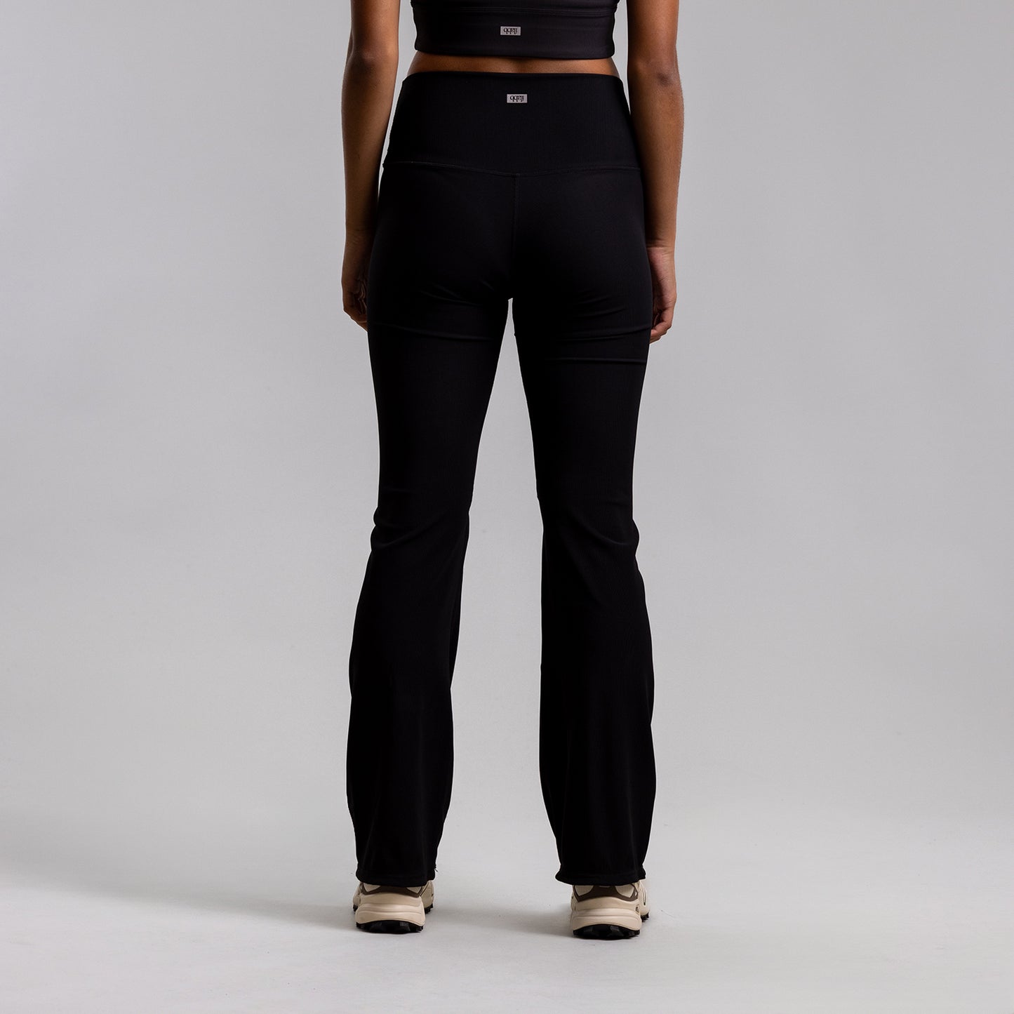Agile Flared Legging Women's BLACK