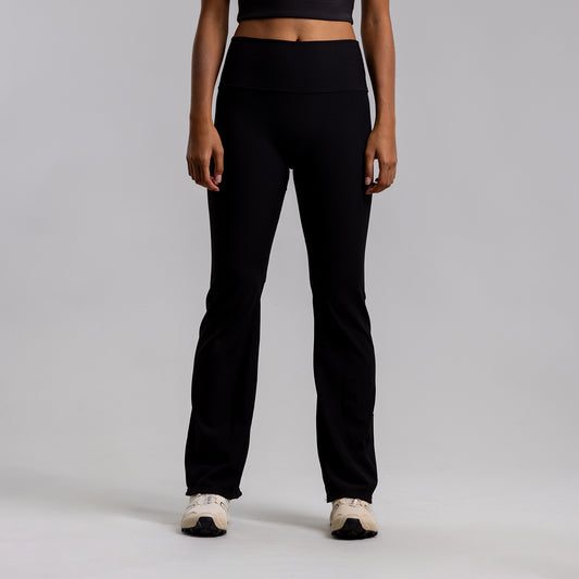 Agile Flared Legging Women's BLACK